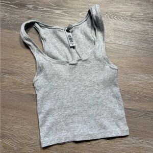 Skims Ribbed Tank Top - Gray